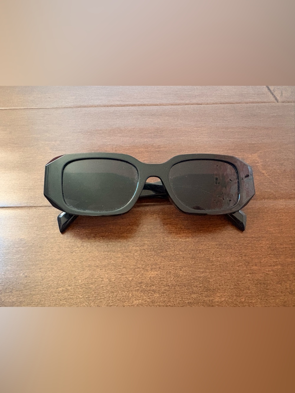 Black Women’s Sunglasses